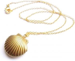 gold seashell necklace